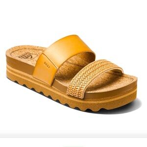 Reef Cushion vista high sandals sz 8